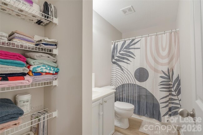 Building Photo - 223 Stockbridge Dr