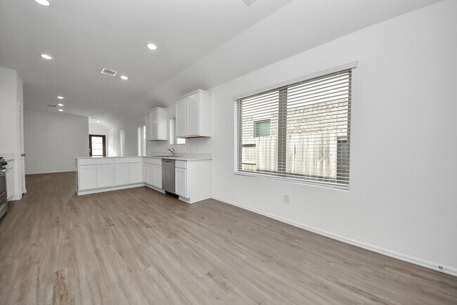 Building Photo - 20941 Cropani Shadow Dr