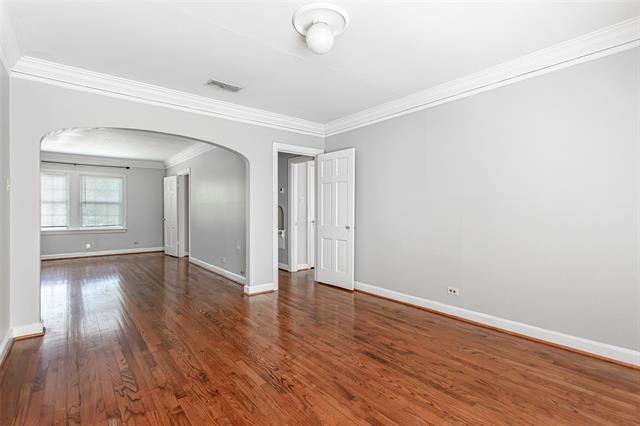 Building Photo - 5442 Longview St