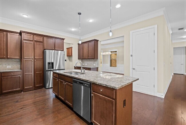 Building Photo - 4505 Summersweet Dr