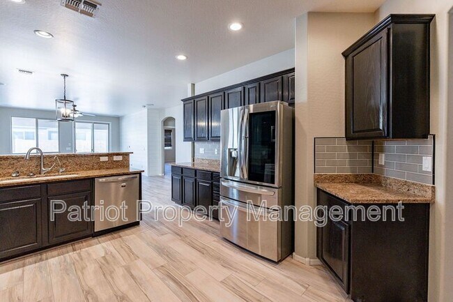 Building Photo - 329 S 172nd Dr