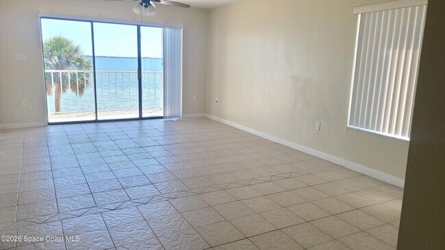 Building Photo - 6850 US-1