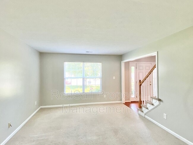 Building Photo - 110 Mulberry Ct