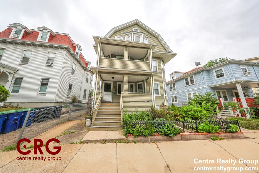 Building Photo - 39 Thurston St