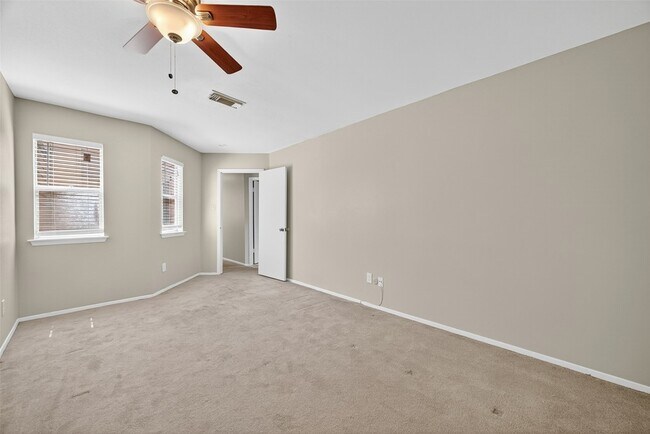 Building Photo - 12625 Memorial Dr