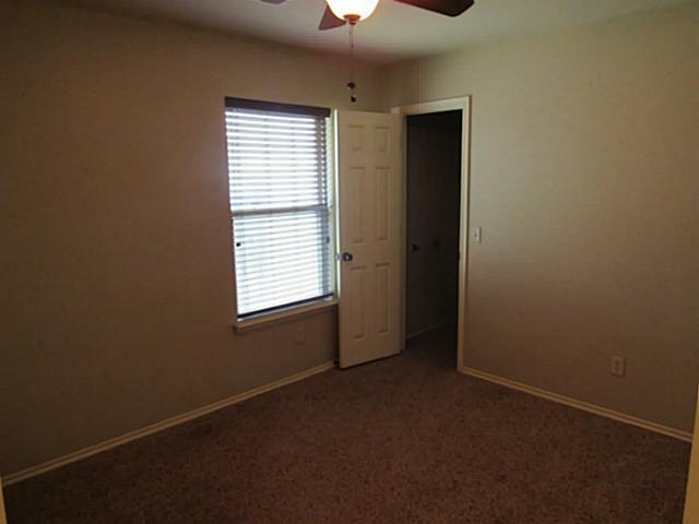 Building Photo - 17516 Black Hawk Dr