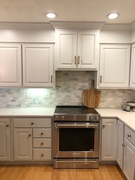 Building Photo - 2244 E Cape Cod Dr