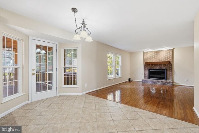 Building Photo - 20721 Sweetair Ct