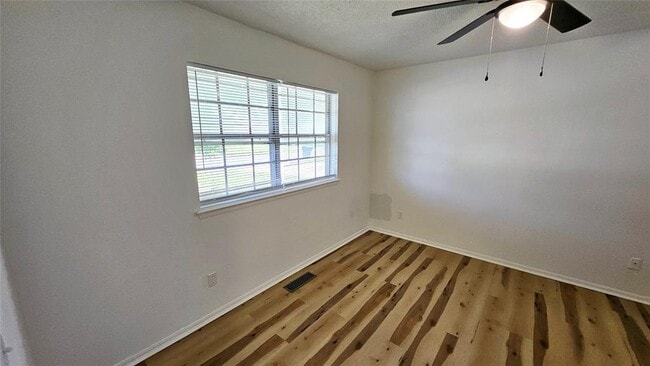 Building Photo - 1416 NW 105th Terrace
