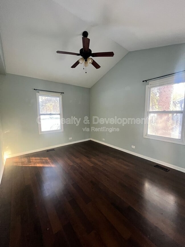 Building Photo - 3001 75th St