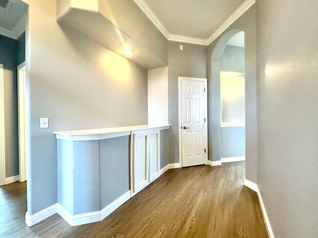 Building Photo - 3 bedroom 2 bath modern style home minutes from Centerton Main!!