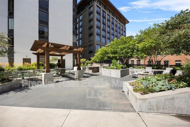 Building Photo - 1625 Larimer St