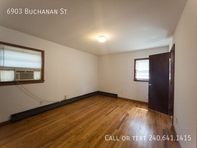 Building Photo - 6903 Buchanan St