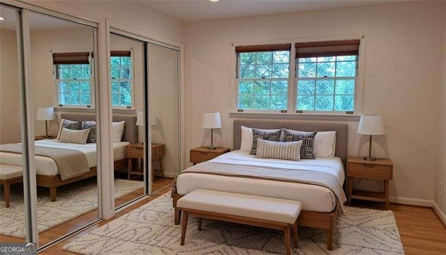 Building Photo - 1176 Converse Dr NE