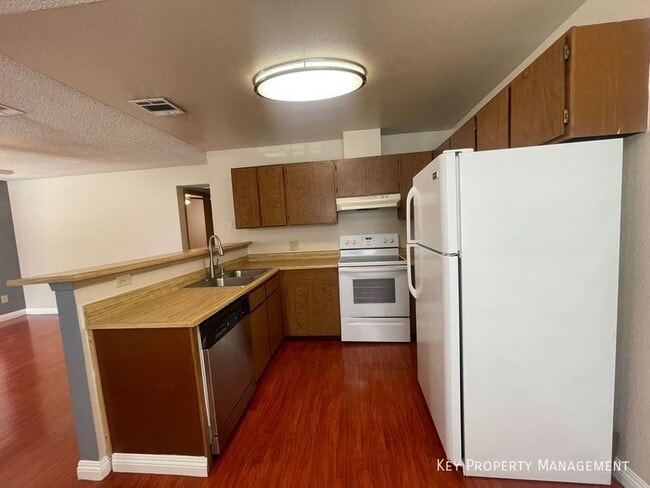 Building Photo - 2742 Alicialynn Way