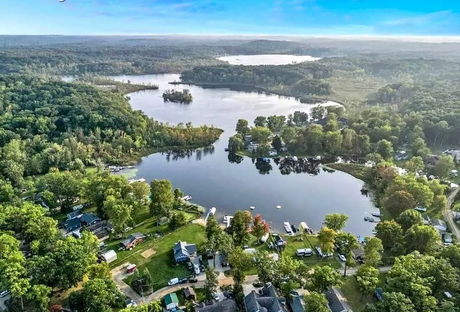 Building Photo - 11765 Patterson Lake Dr