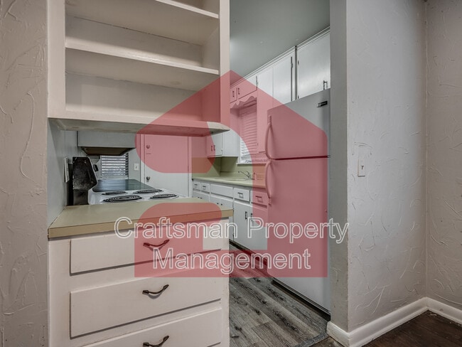 Building Photo - 2915 NW 72nd St