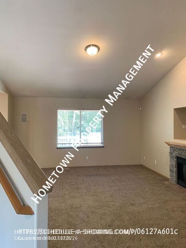 Building Photo - 21606 65th Ave Ct E