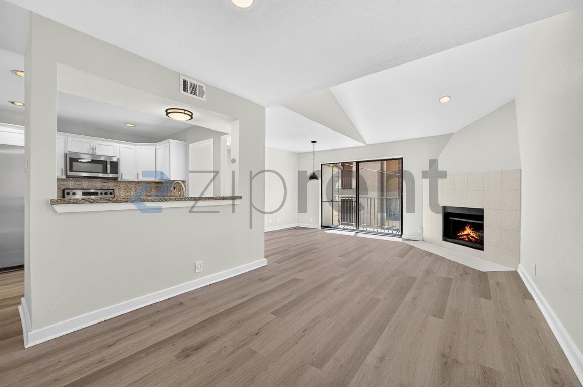 Building Photo - Unit Apt 6H