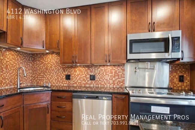 Building Photo - 4112 Washington Blvd
