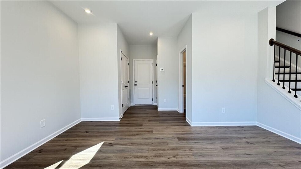 Building Photo - 1043 Bullpen Bluffs-