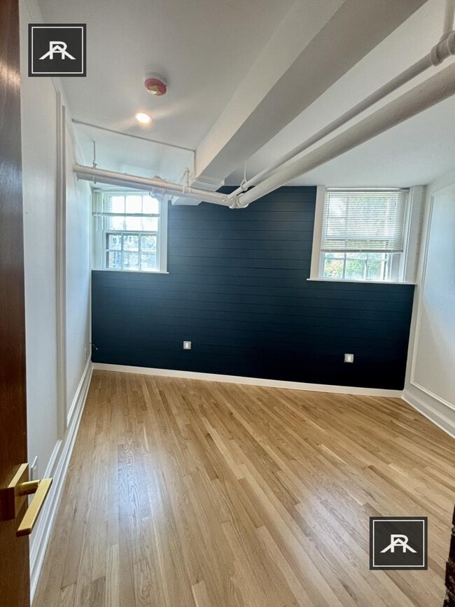Building Photo - 2 bedroom in Brookline MA 02445