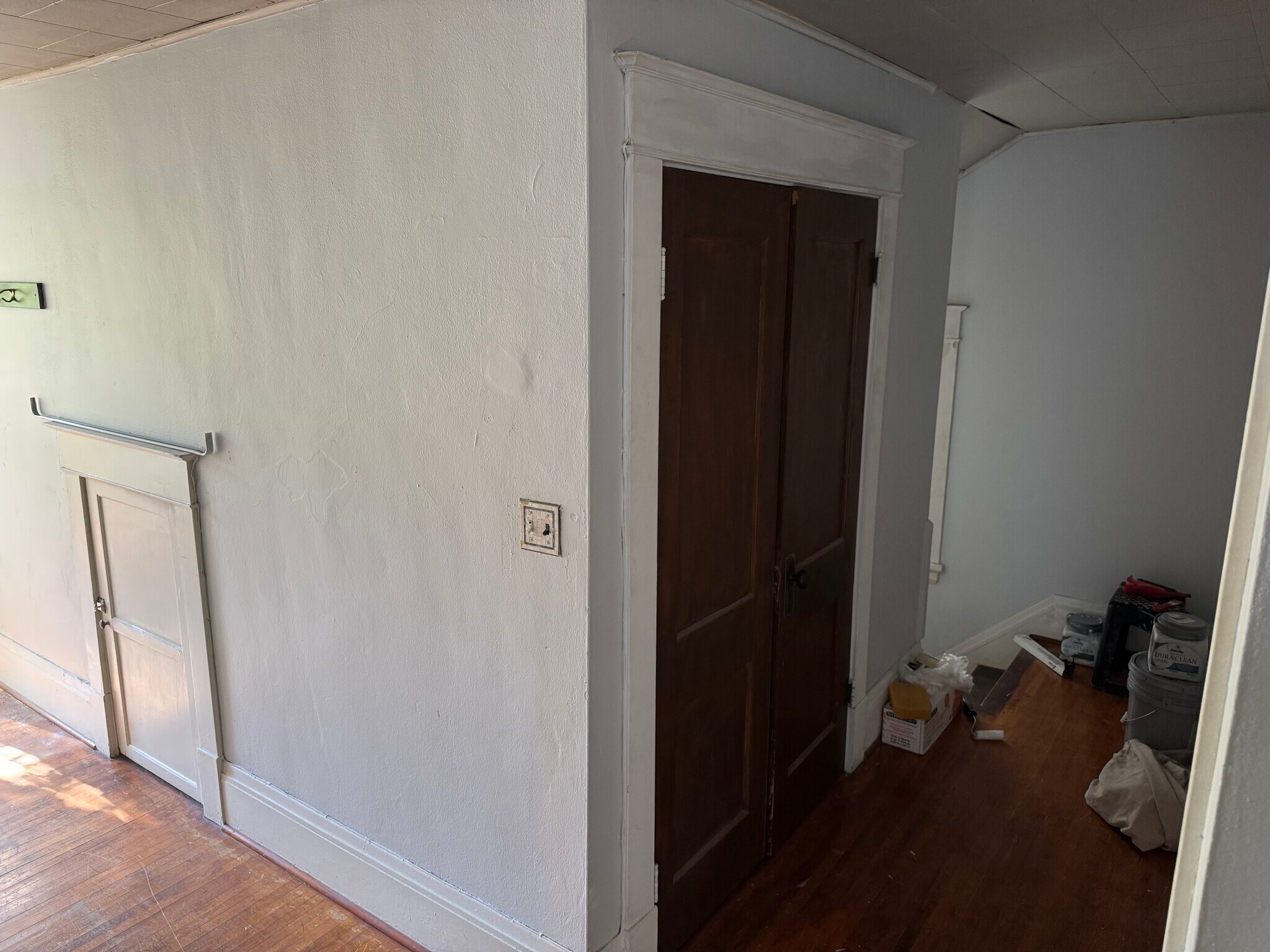 Building Photo - 730 Como Ave