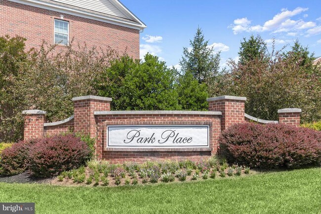 Building Photo - 9364 Paragon Way