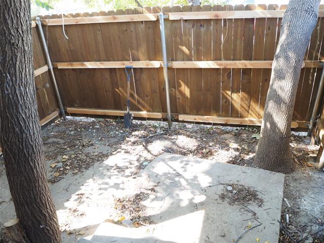 Building Photo - 962 S Weatherred Dr