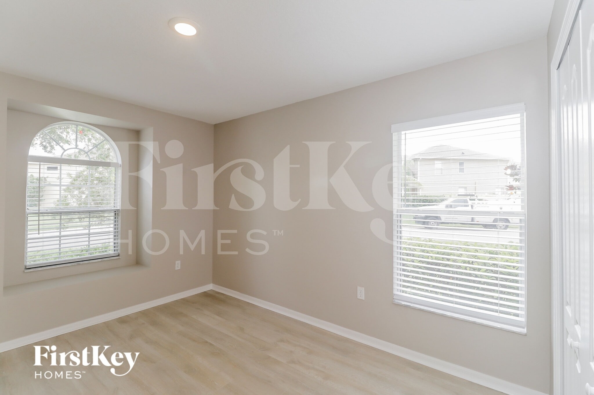 Building Photo - 18356 Cypress Bay Pkwy