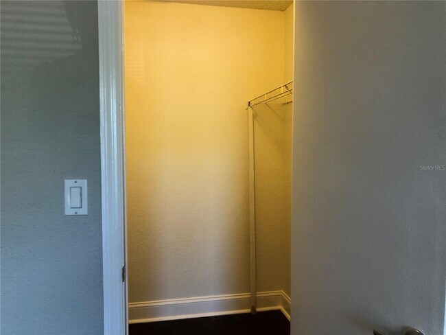 Building Photo - 5773 Gatlin Ave