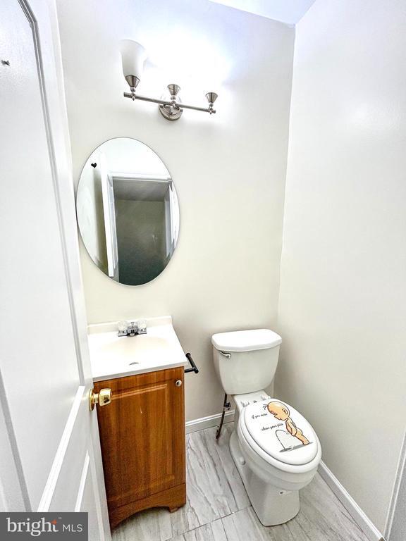 Building Photo - 2000 McHenry St