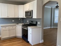 Building Photo - 3357 W 61st Pl