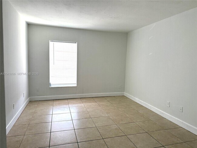 Building Photo - 7477 SW 82nd St
