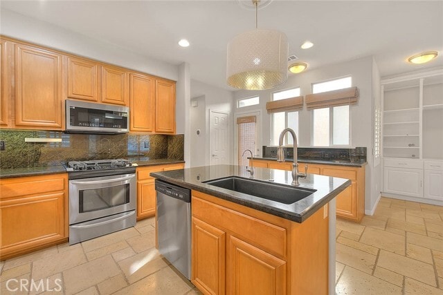 Building Photo - 6264 Manzanita Way