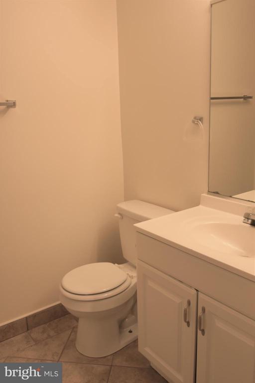 Building Photo - 830 Heather Ridge Dr