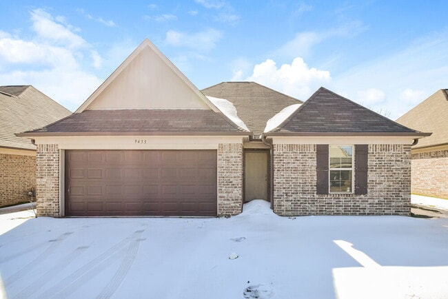 Building Photo - 9435 Darren Cir S