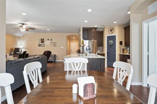 Building Photo - 1516 Westview Ln