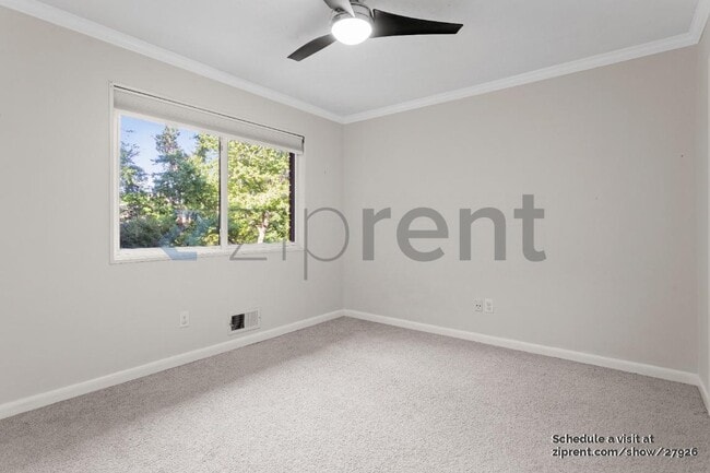 Building Photo - 100 Biscayne Dr NW