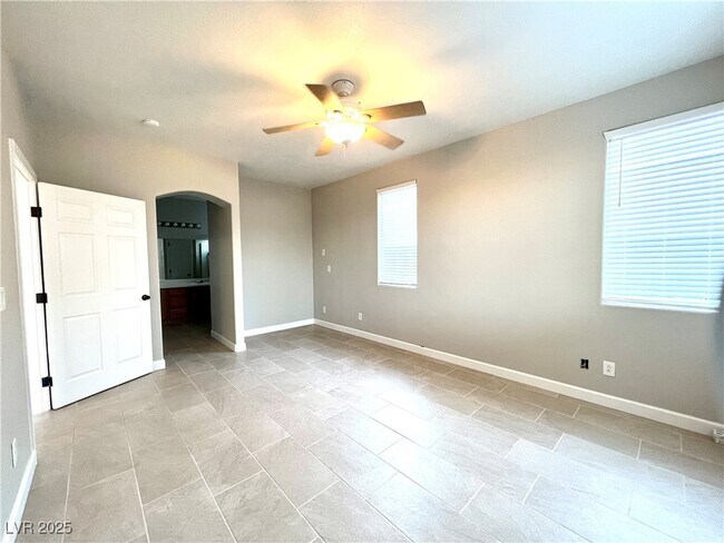 Building Photo - 8824 Iron Hitch Ave