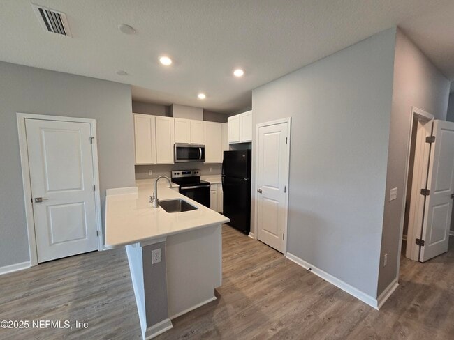 Building Photo - 7840 Merchants Way