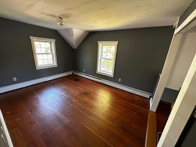 Building Photo - 51 Church St