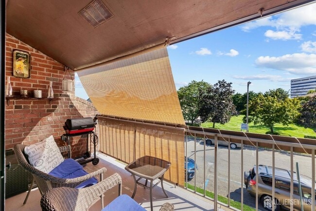 Building Photo - 131 Beverly Hl Ter