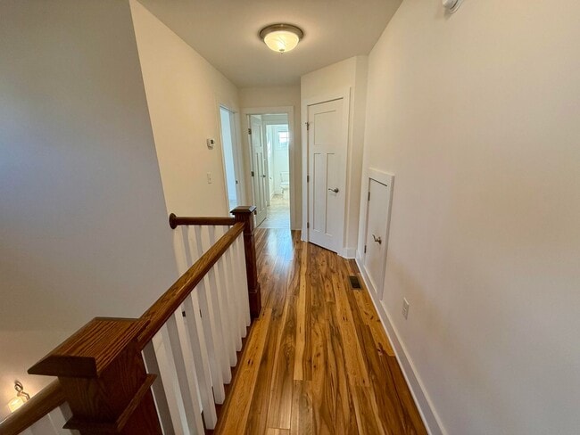 Building Photo - Impeccably maintained, custom-built home located in the sought-after Bay Breeze Estates community.