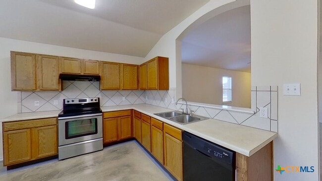 Building Photo - 111 Carol Ave