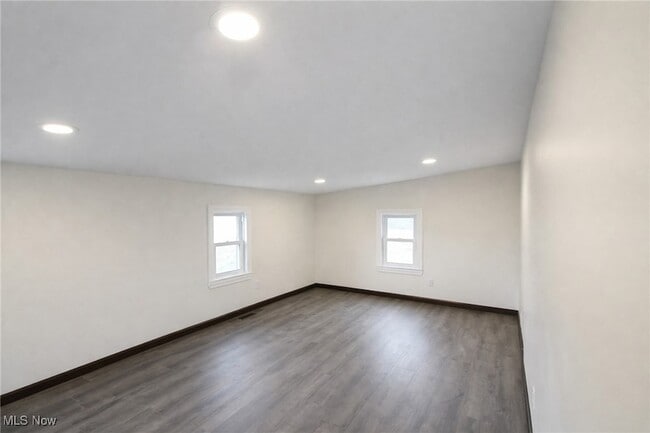 Building Photo - 7349 Tippecanoe Rd