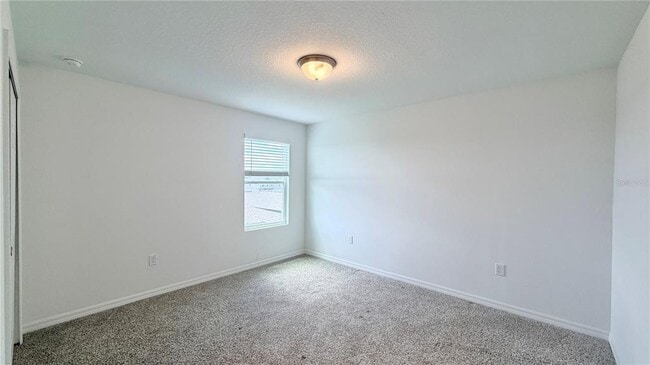 Building Photo - 1346 Current Pl