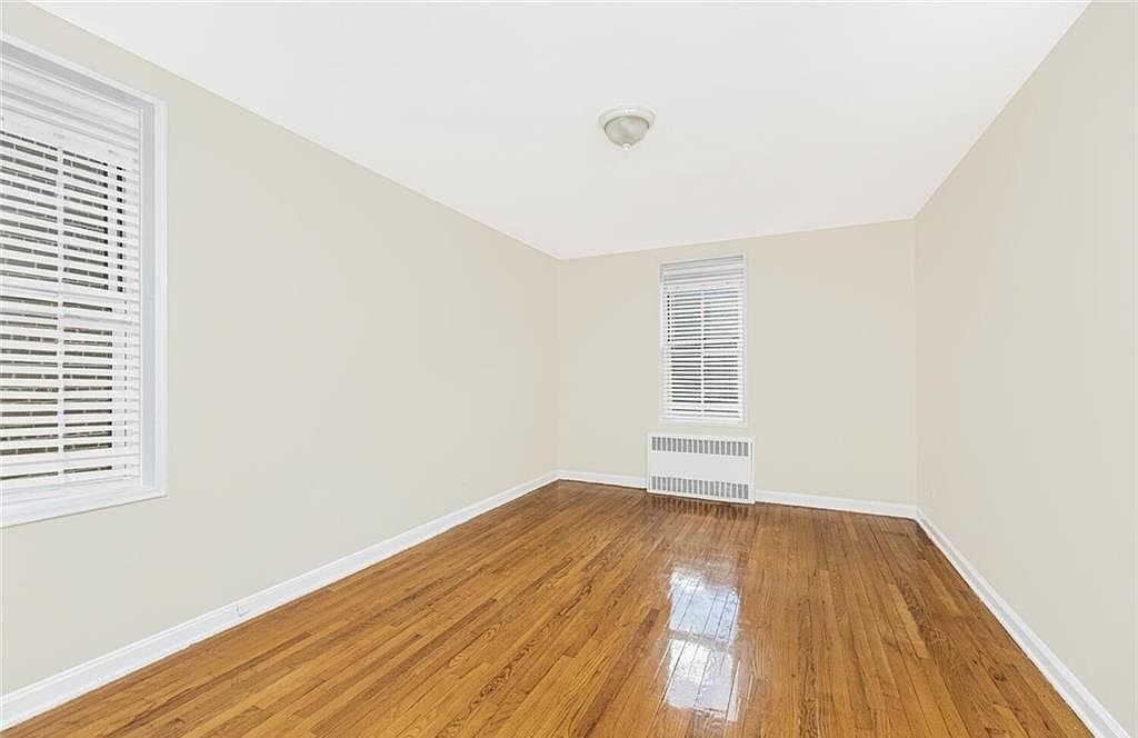 Building Photo - 2102 Holland Ave