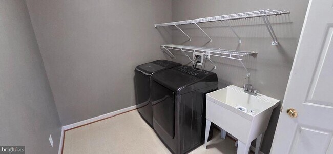 Building Photo - 25366 Vacation Pl