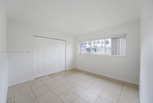 Building Photo - 7737 SW 88th St